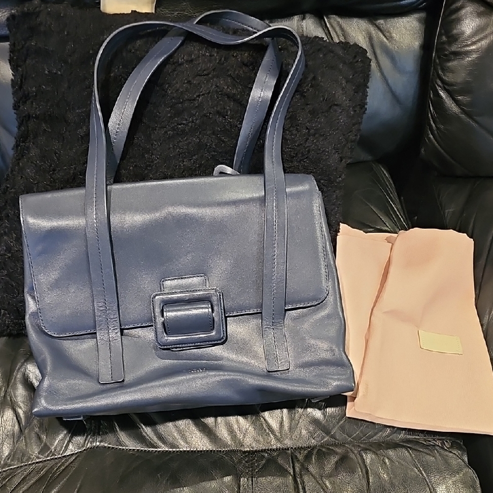 RADLEY LONDON Elegant Navy Blue Leather shoulder Bag...free Shipping